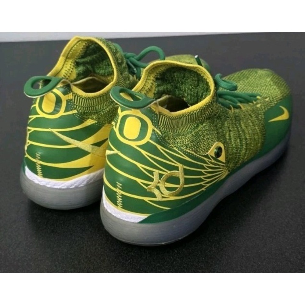 Nike KD11 Oregon Ducks PE Green & Yellow Size 14 Basketball Sneakers EUC